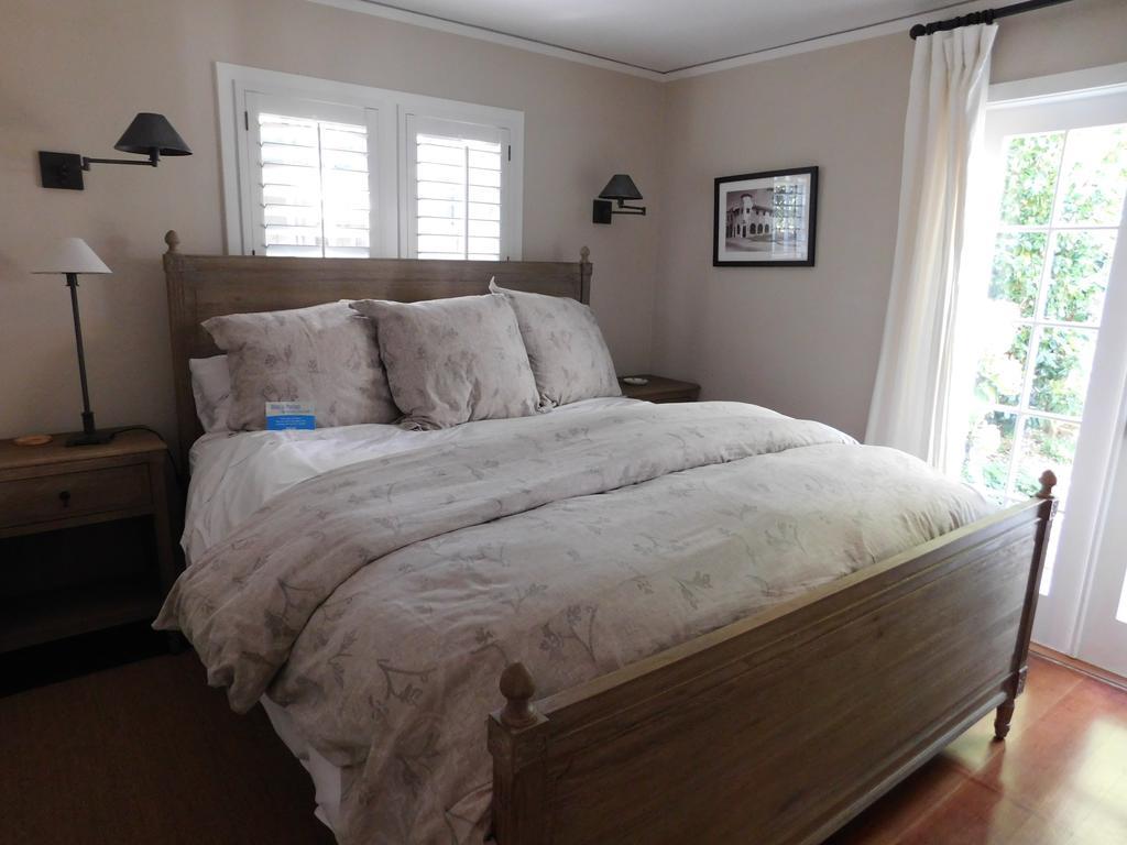 Lincoln Green Inn Carmel-by-the-Sea Bagian luar foto
