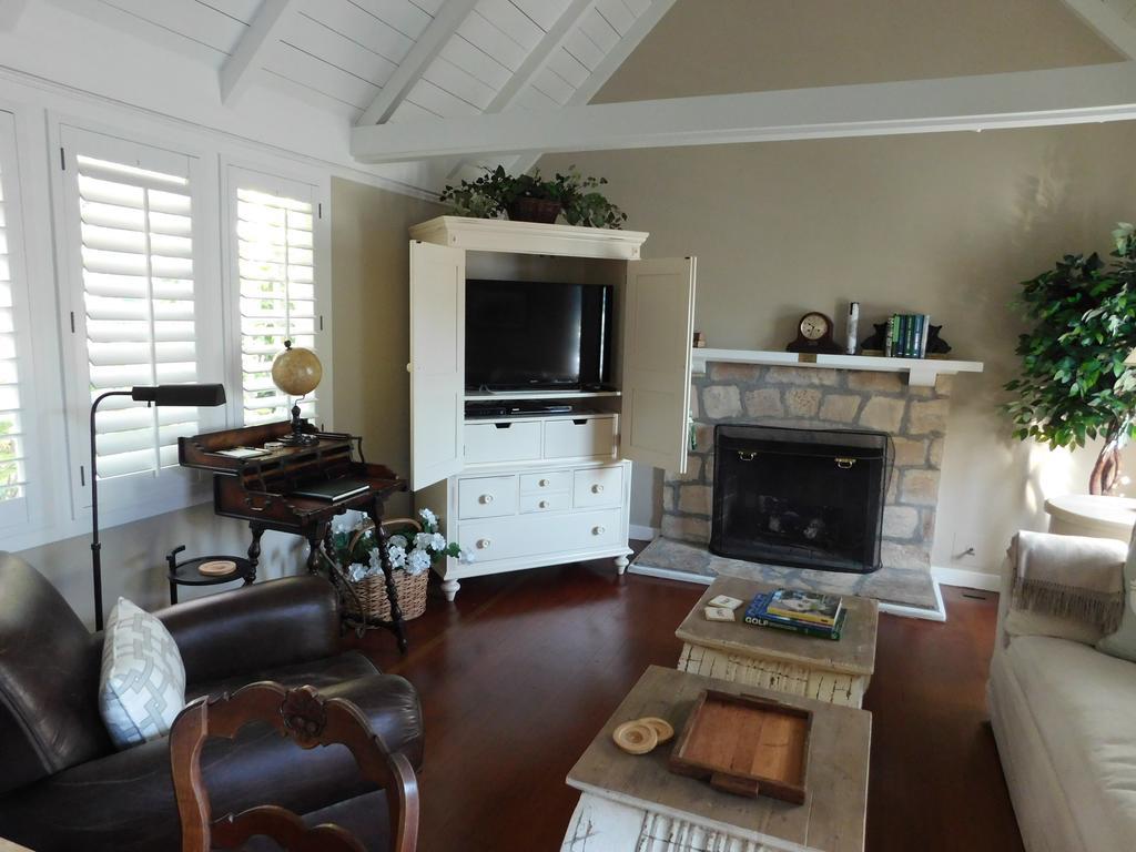 Lincoln Green Inn Carmel-by-the-Sea Bagian luar foto