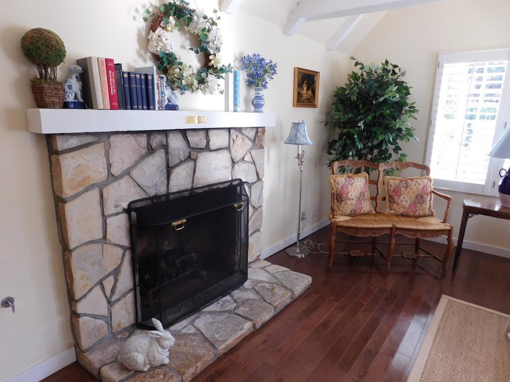 Lincoln Green Inn Carmel-by-the-Sea Bagian luar foto