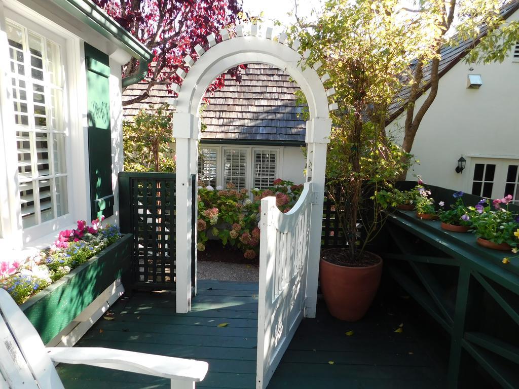 Lincoln Green Inn Carmel-by-the-Sea Bagian luar foto