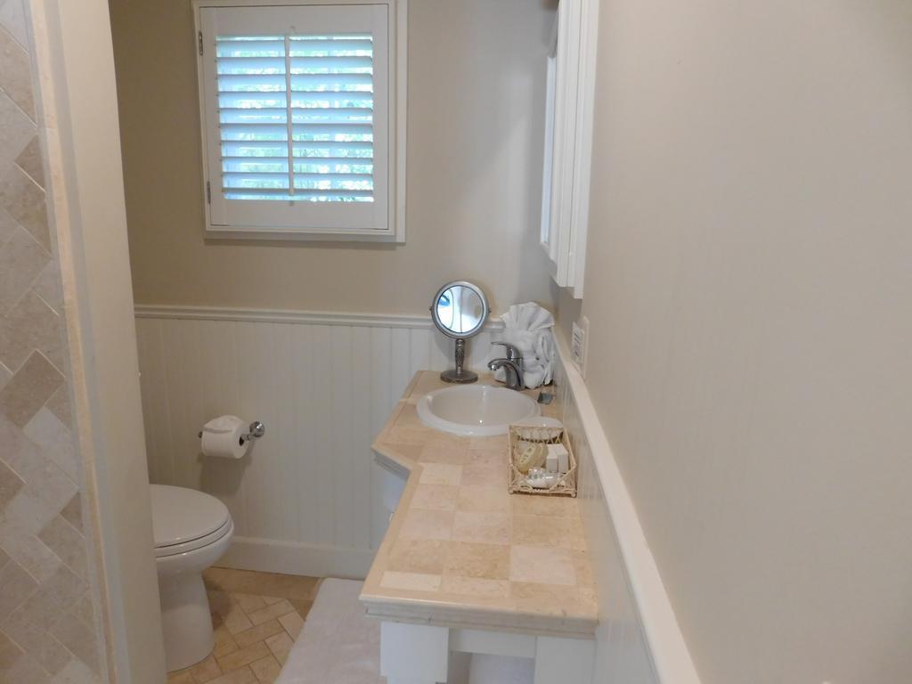 Lincoln Green Inn Carmel-by-the-Sea Bagian luar foto