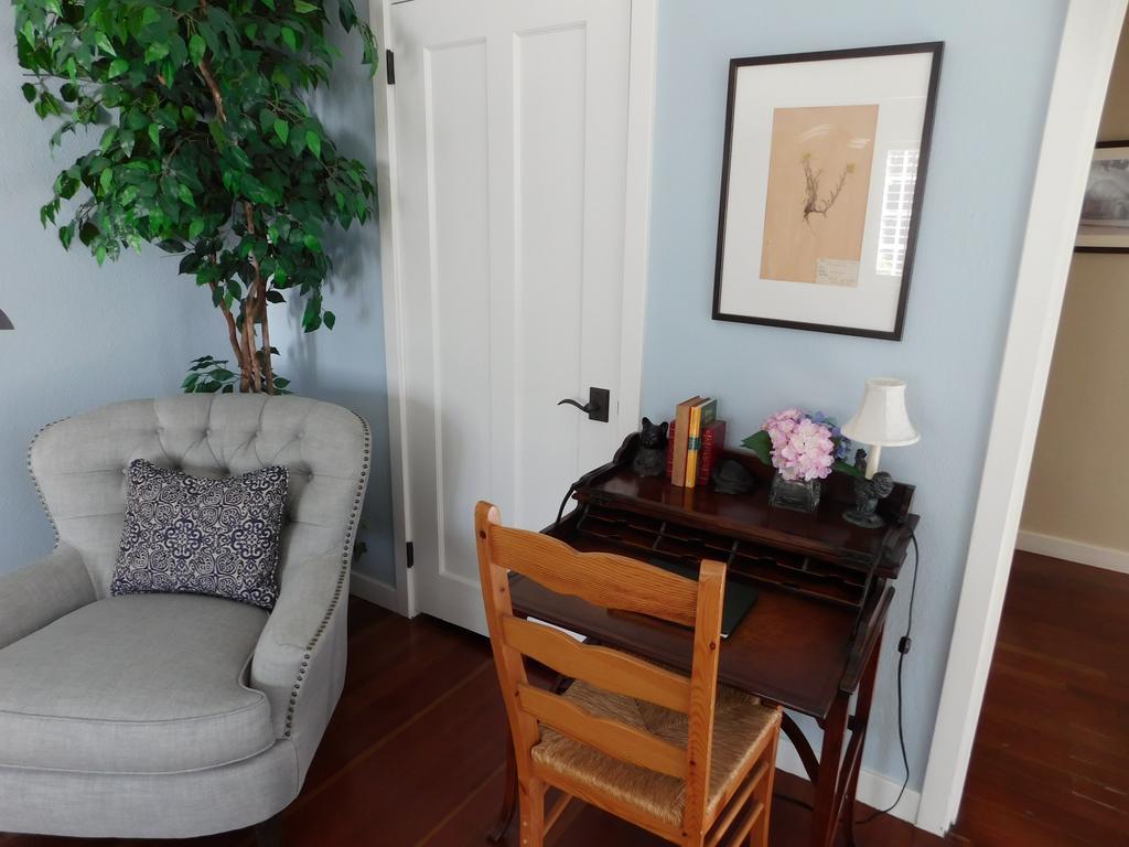 Lincoln Green Inn Carmel-by-the-Sea Bagian luar foto